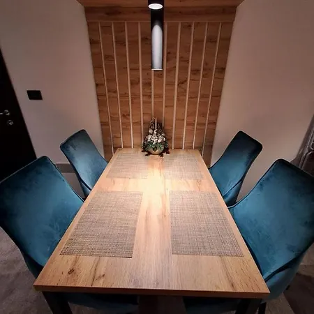 Lux Stevanovic A86 *